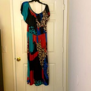 Abstract on or off the shoulder dress size 18/20